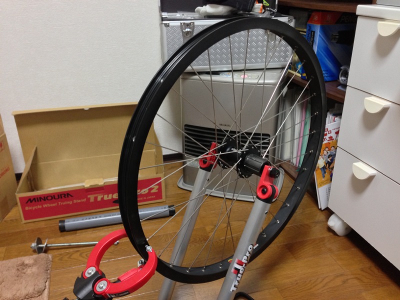 hobby_cycle_sp_wheelmake11.jpg